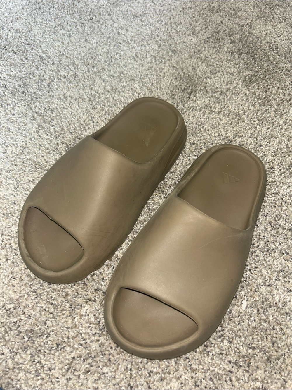 Yeezy Slide Brown / Earth Tone